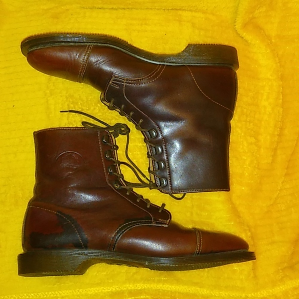 Vintage Hawkins Astronauts/Dr. Martens/ Marlborough Boots Size 6.5 - Picture 3 of 10